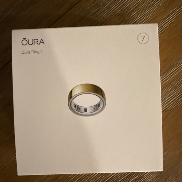 Oura Jewelry - BRAND NEW- Oura Ring 4 GOLD